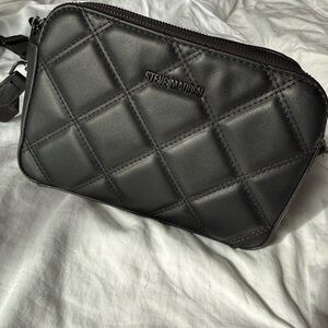 Steve Madden Black Quilted Crossbody Pouch